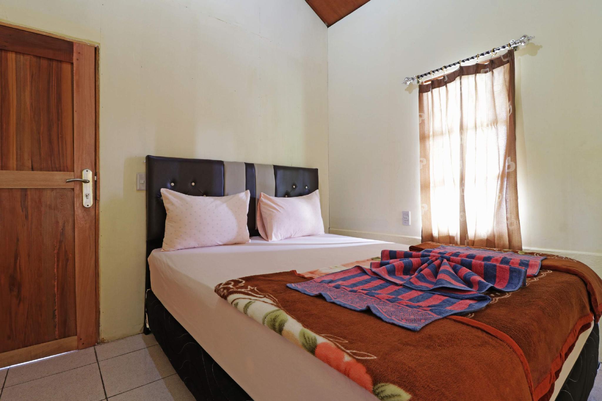 Tuk Tuk Timbul Bungalows Екстериор снимка