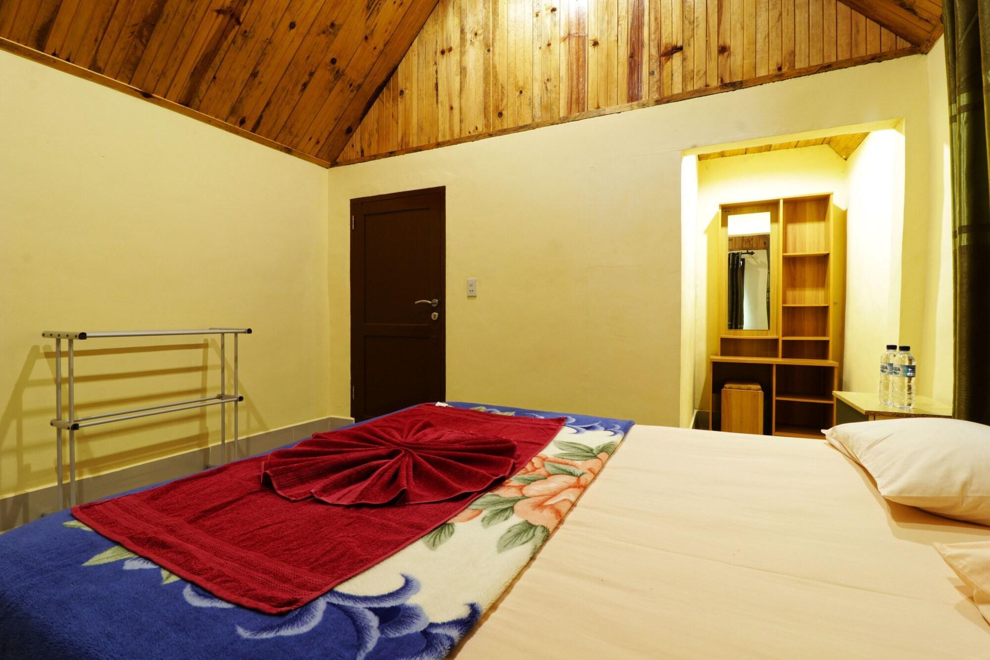 Tuk Tuk Timbul Bungalows Екстериор снимка
