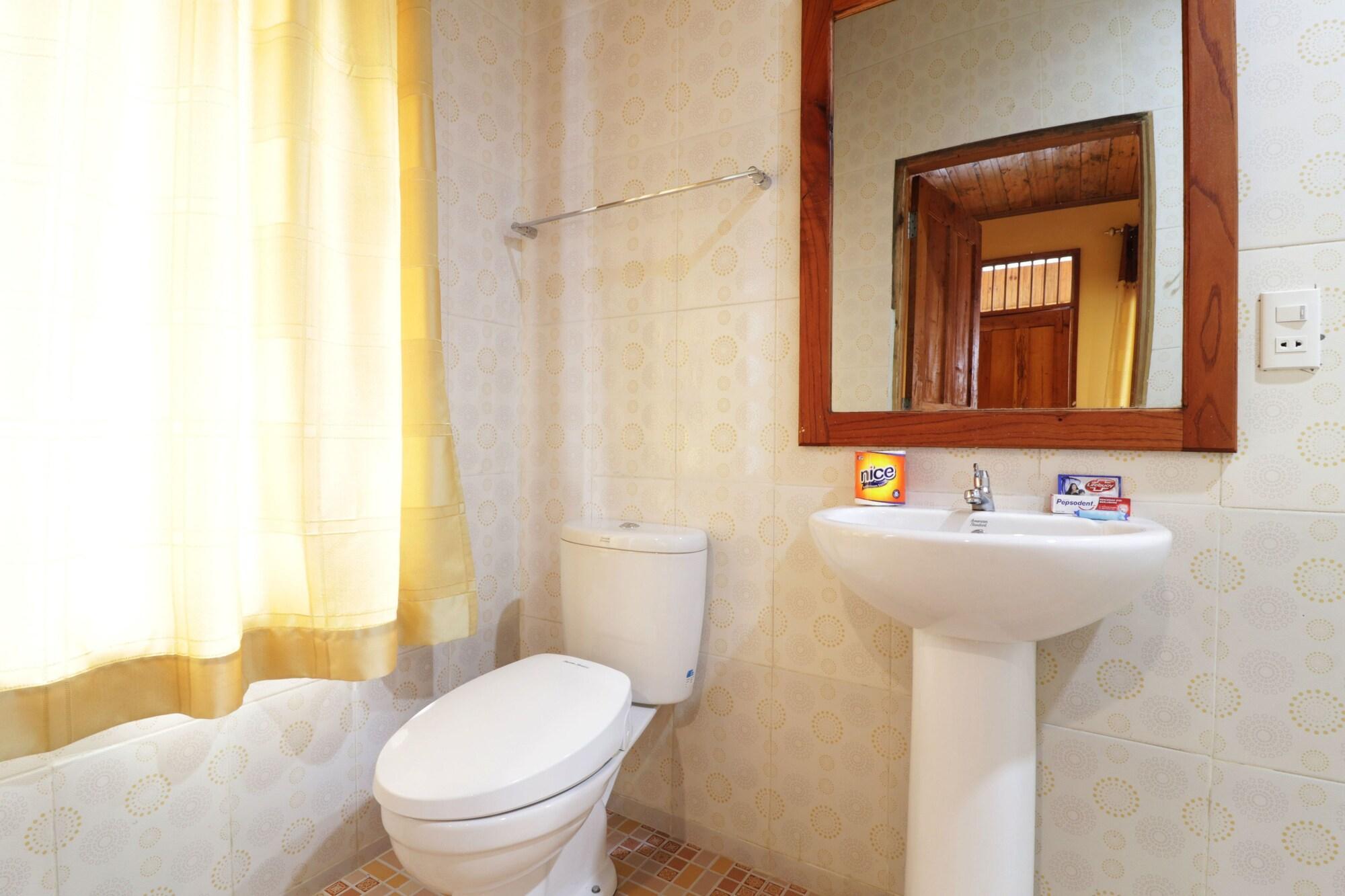 Tuk Tuk Timbul Bungalows Екстериор снимка