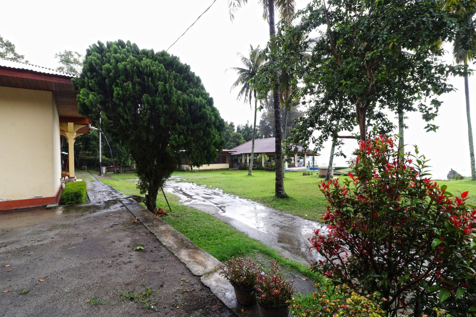 Tuk Tuk Timbul Bungalows Екстериор снимка